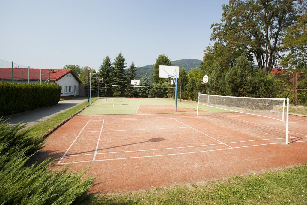 Relaks Domki Pod Gora Zar Miedzybrodzie Zywieckie Exterior photo